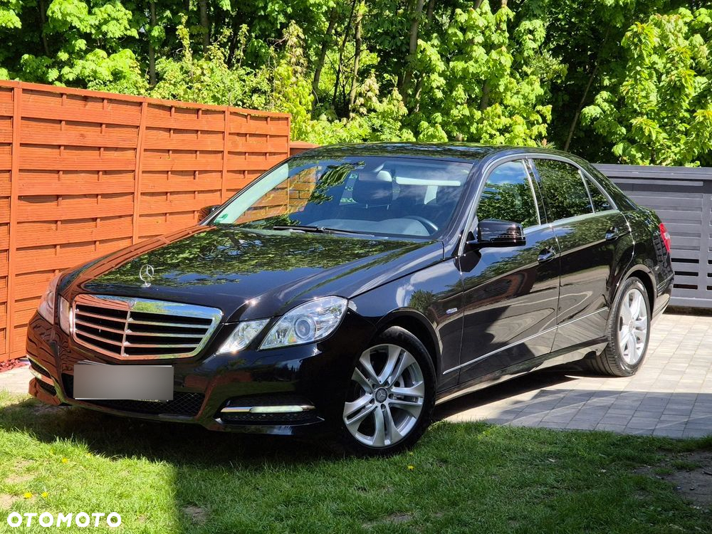Mercedes-Benz Klasa E 200 BlueEFFICIENCY 7G-TRONIC Avantgarde - 3