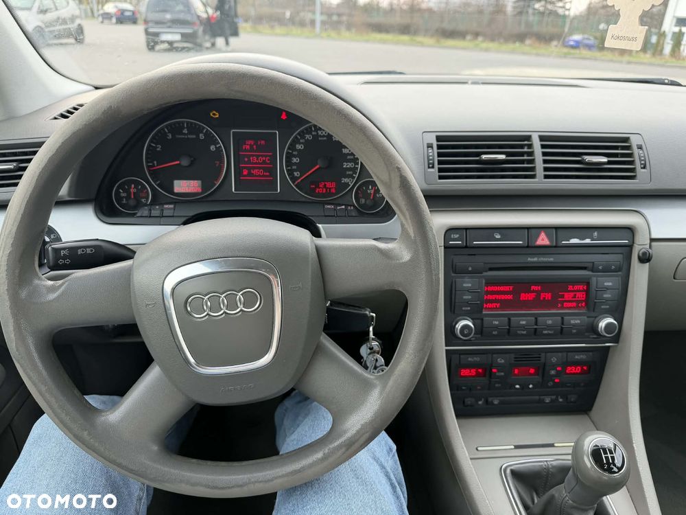 Audi A4 Limousine - 2