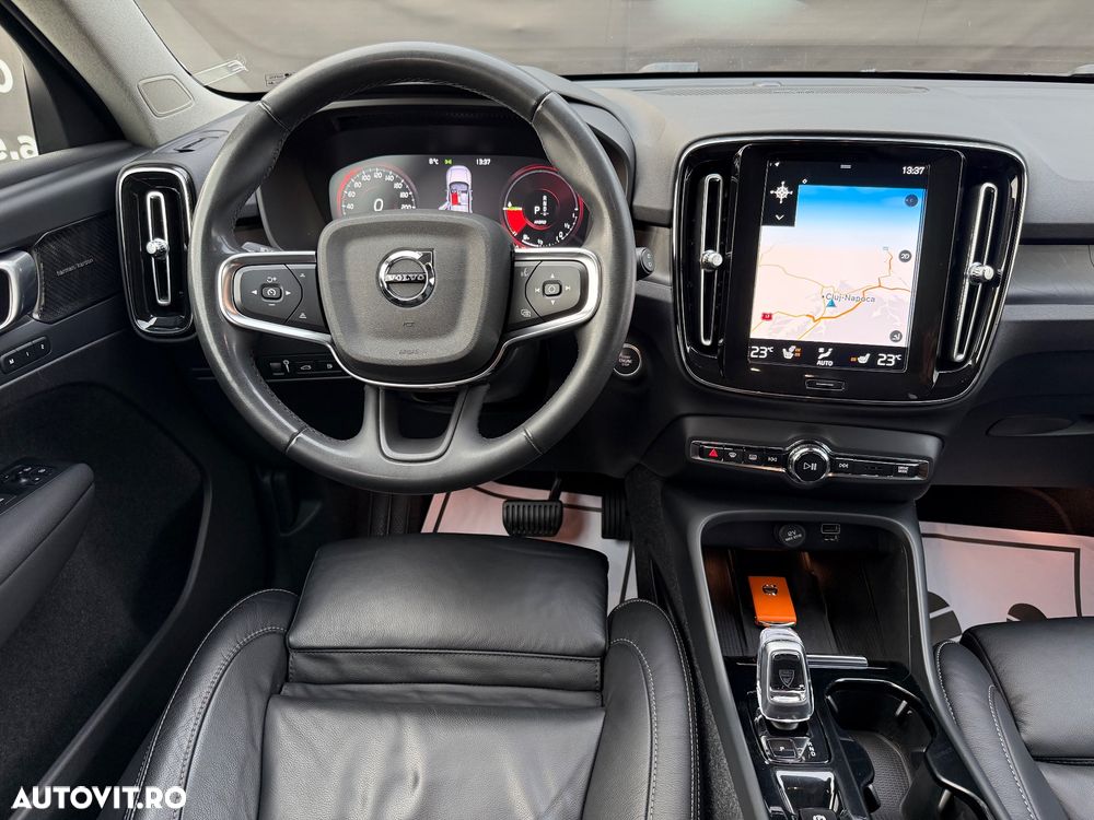 Volvo XC 40 T5 Recharge DKG Plus Dark - 14