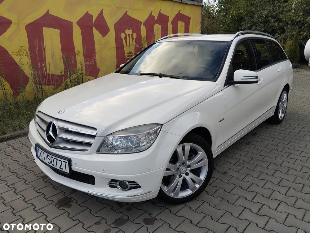 Mercedes-Benz Klasa C 180 T Kompressor BlueEFFICIENCY Avantgarde - 9