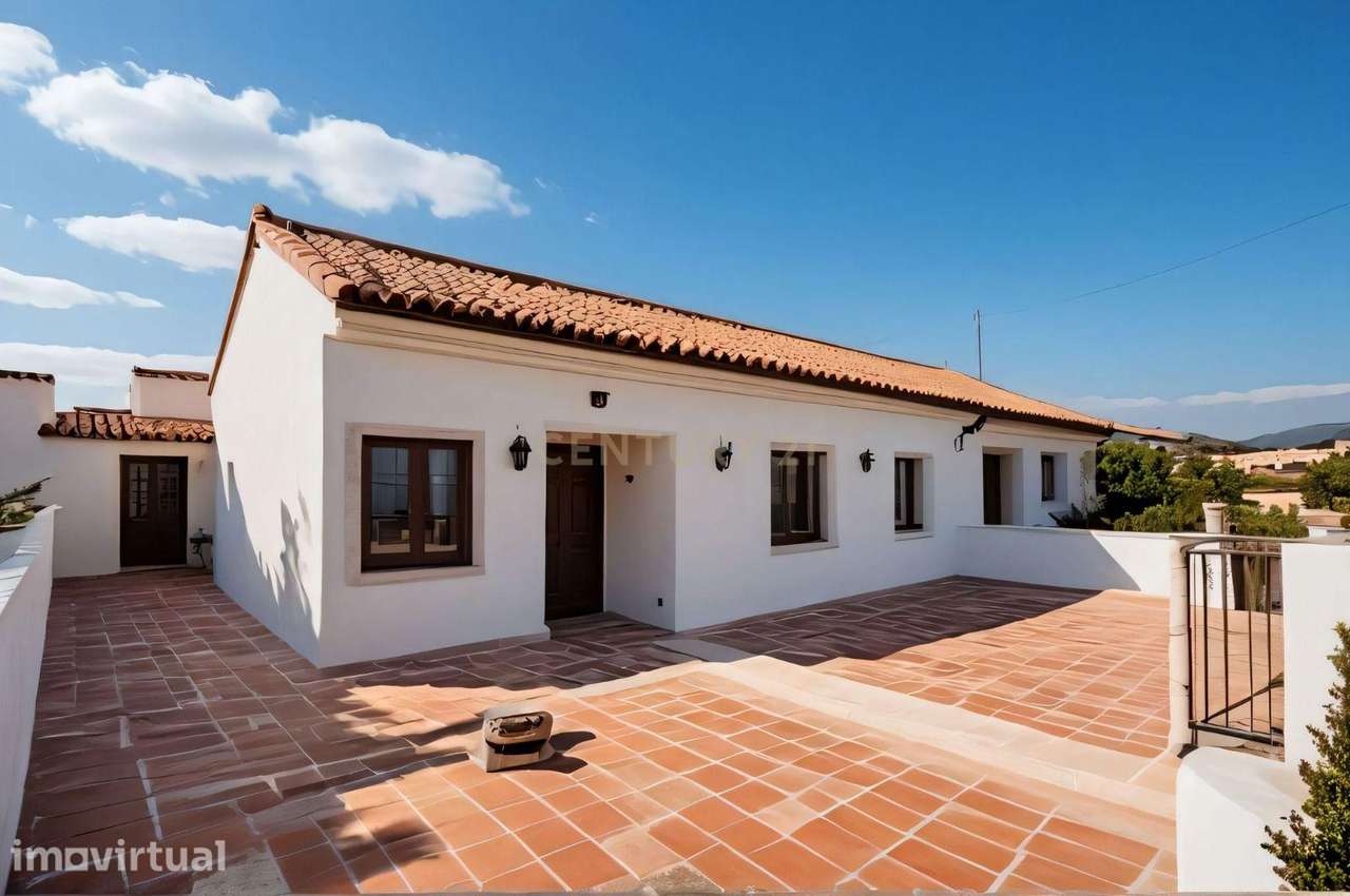 Moradia T3 com Sótão, Quintal e Excelente Potencial – Bairro Montevil, - Grande imagem: 2/37