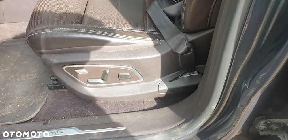 Renault Espace 2.0 Blue dCi Initiale Paris EDC - 11