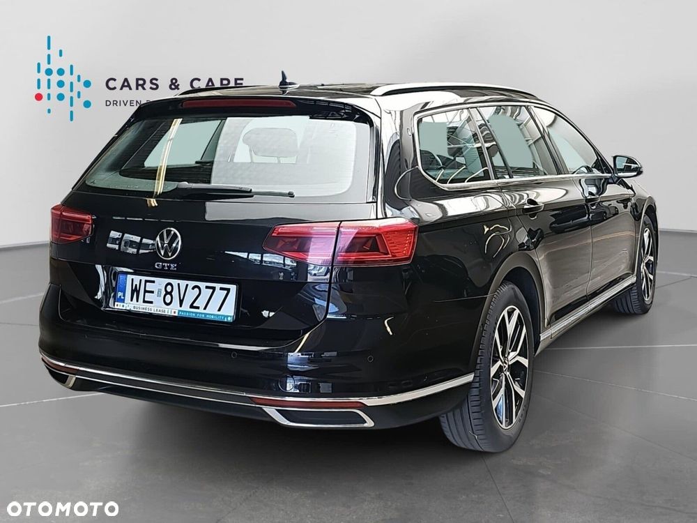 Volkswagen Passat - 30