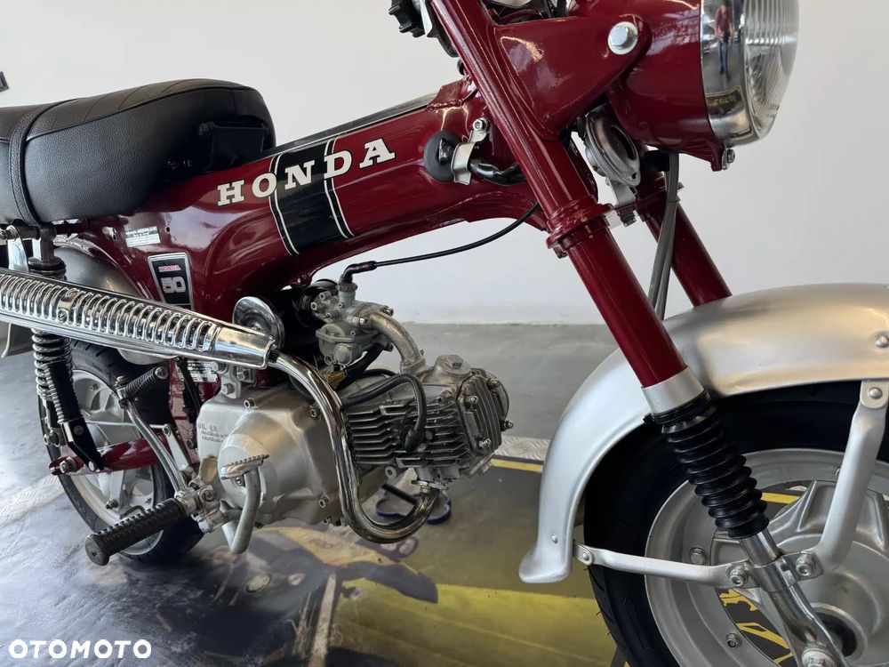 Honda ST - 9