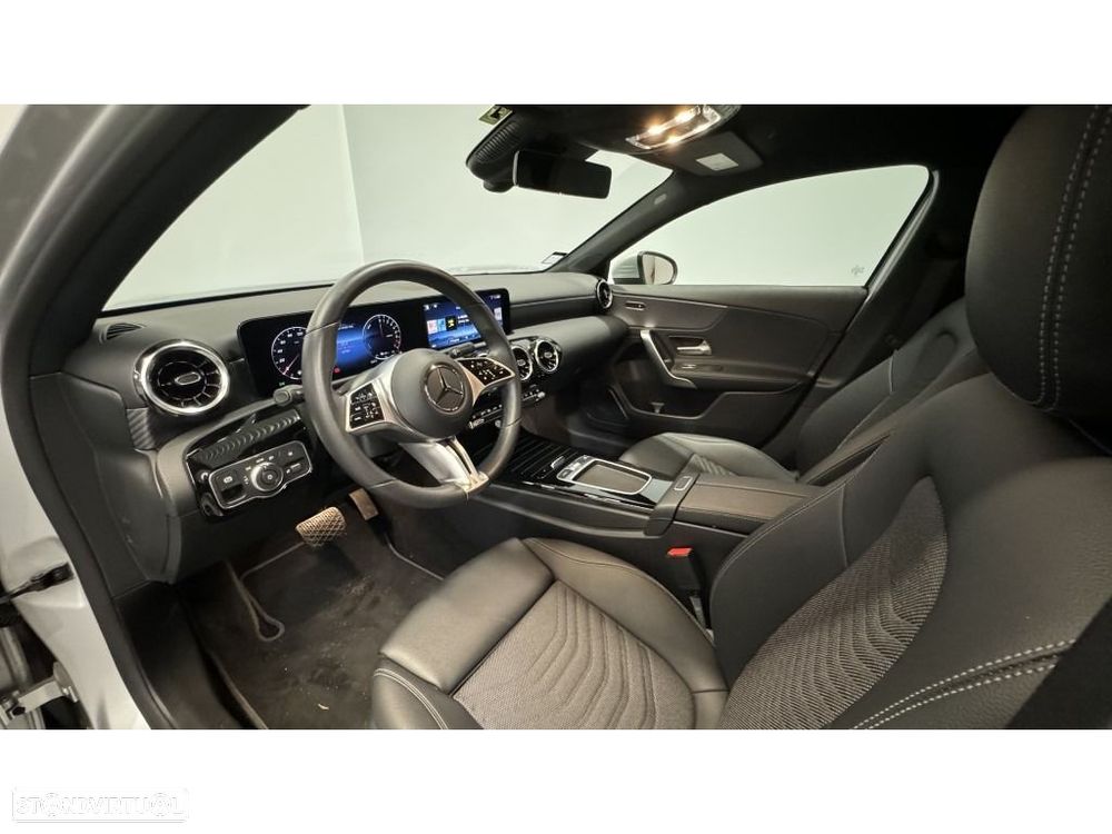 Mercedes-Benz A 250 e Progressive - 10