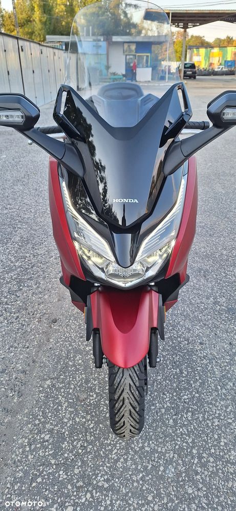 Honda NSS - 18