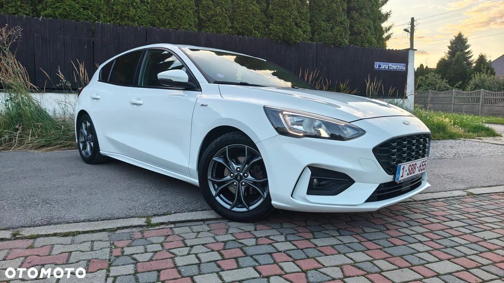 Ford Focus 1.0 EcoBoost STart-Stopp-System ST-LINE X - 5