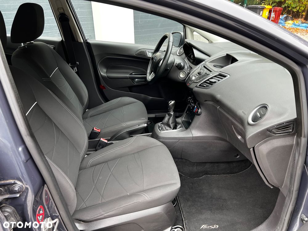 Ford Fiesta - 19