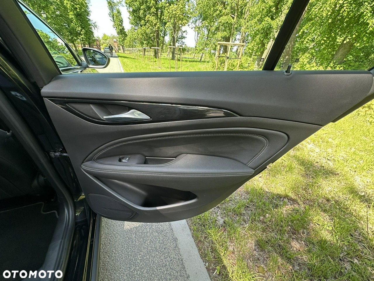 Opel Insignia - 30