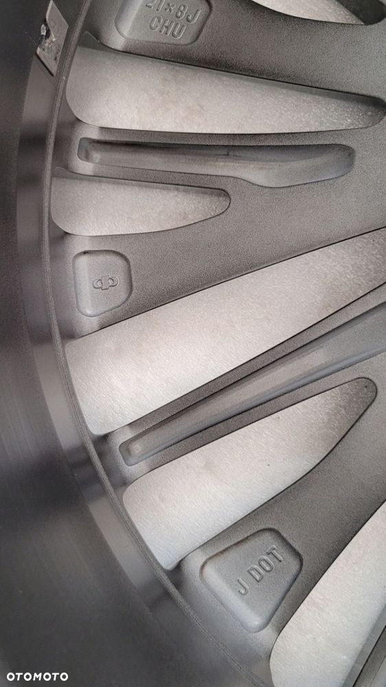 FELGA LEXUS RX V IV 8x21 21 ET40 5x114,3 - 14