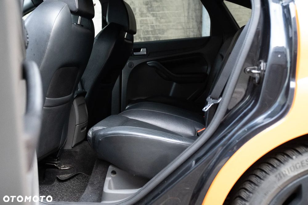 Ford Focus ST - 26