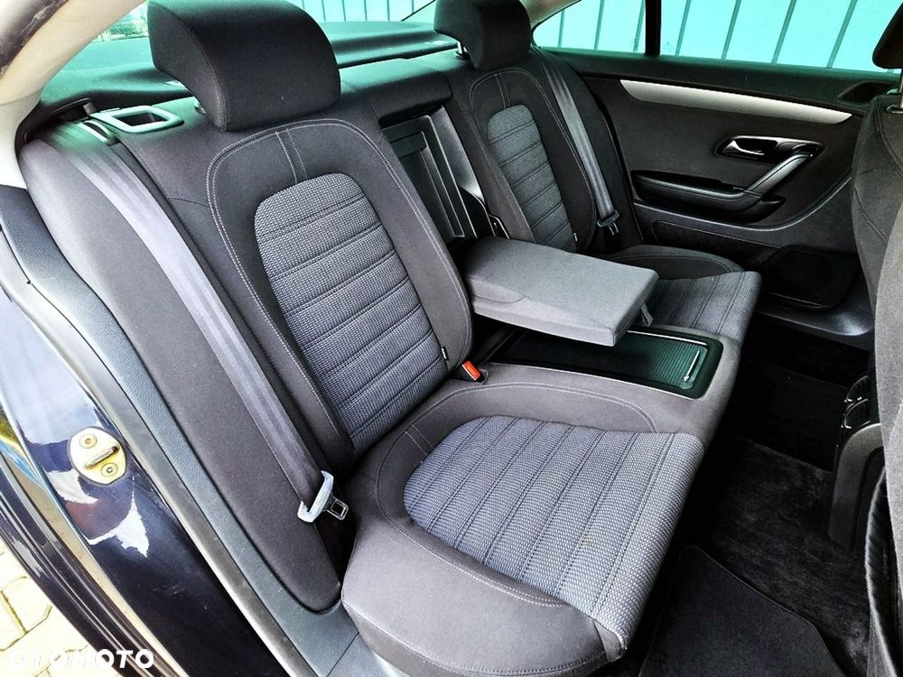 Volkswagen Passat CC 1.8 TSI - 27