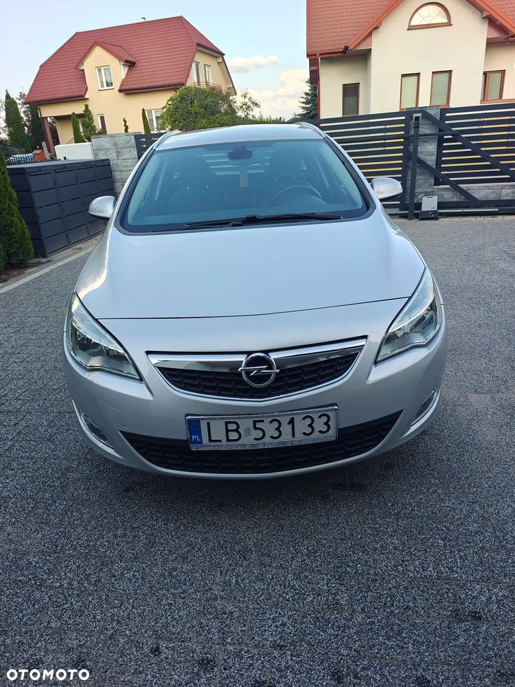 Opel Astra 1.7 CDTI Cosmo - 3