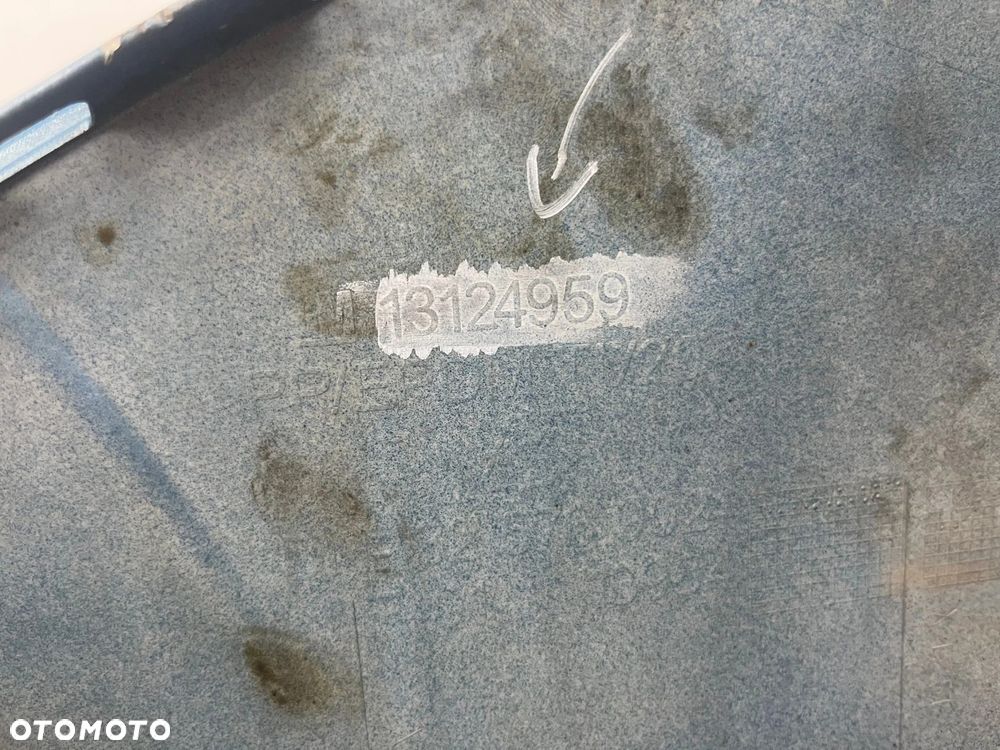 Zderzak przedni Opel Zafira B 05-08r. Przedlift przód 4XPDC 13124959 Z20N - 17