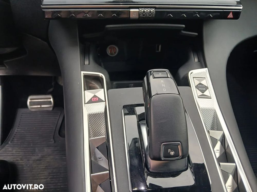 DS Automobiles DS 7 Crossback - 9