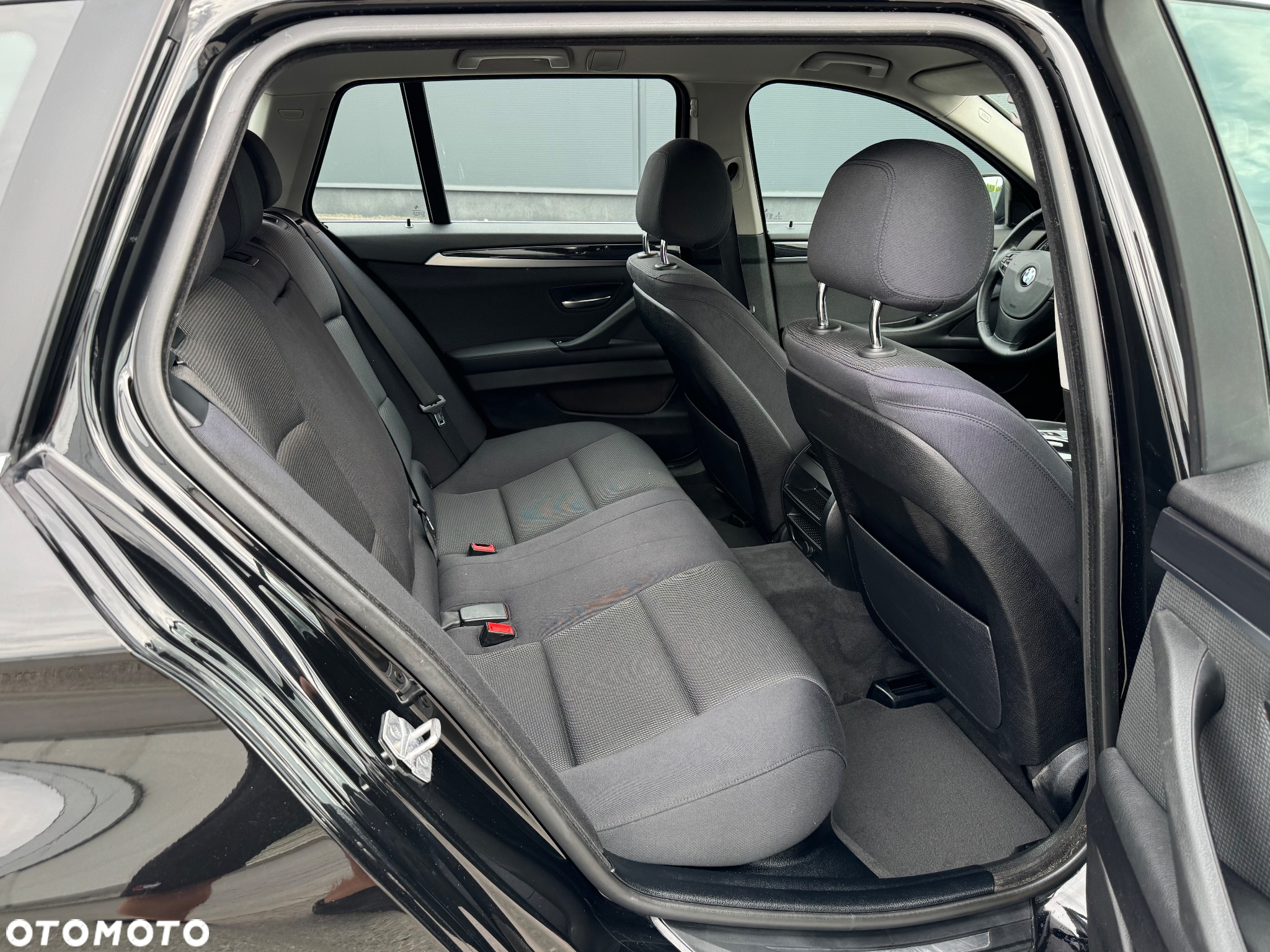 BMW Seria 5 520d - 9
