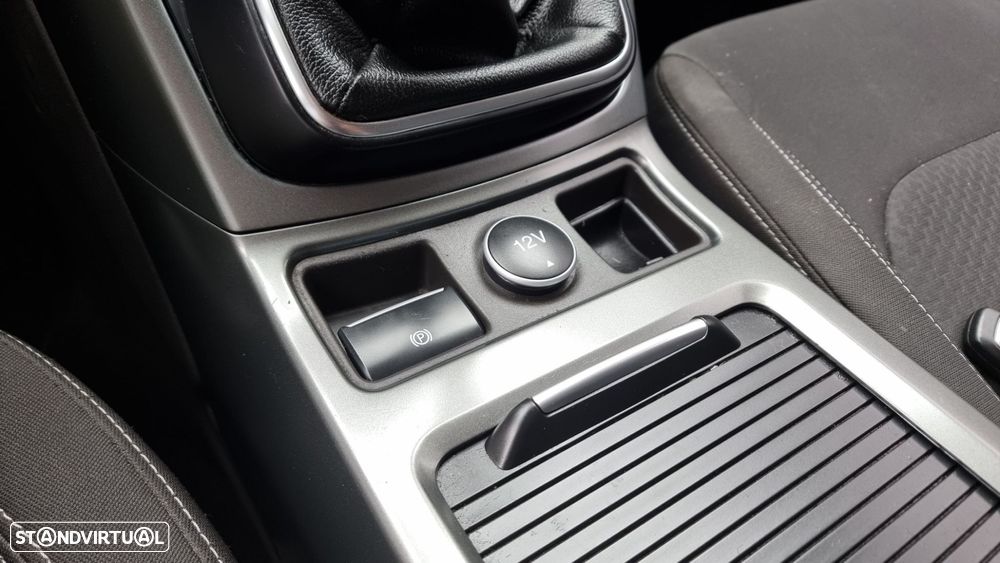 Ford Kuga 1.5 TDCi Titanium - 14