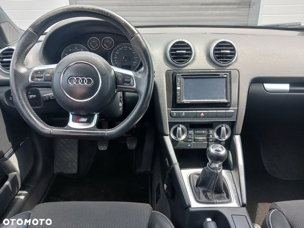 Audi A3 Sportback 1.4 TFSI S line Sportpaket - 13