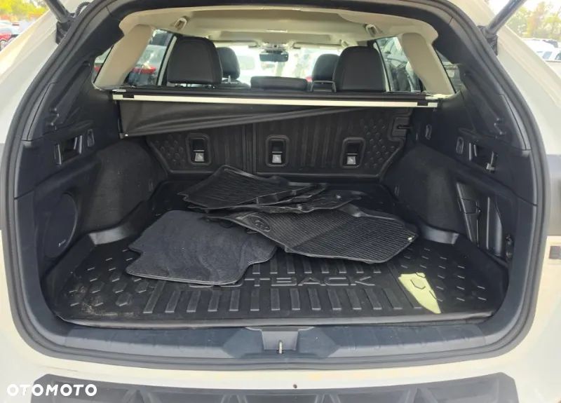 Subaru Outback - 12