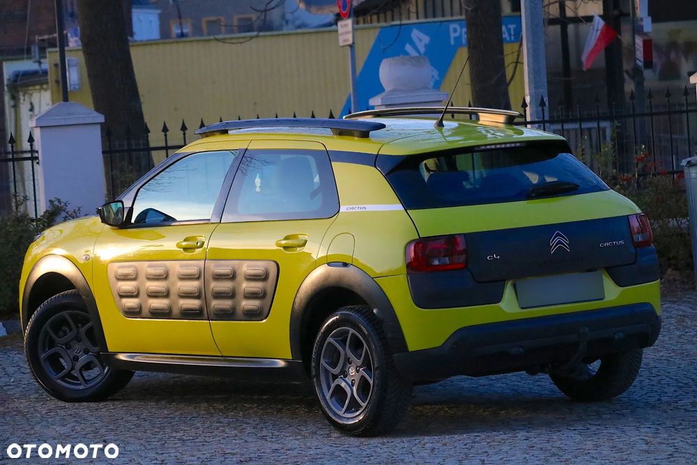 Citroën C4 Cactus 1.2 PureTech Live EU6 - 32