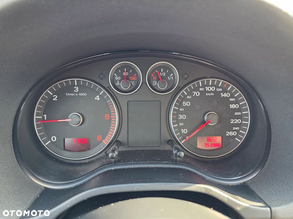 Audi A3 2.0 TDI DPF Attraction - 22