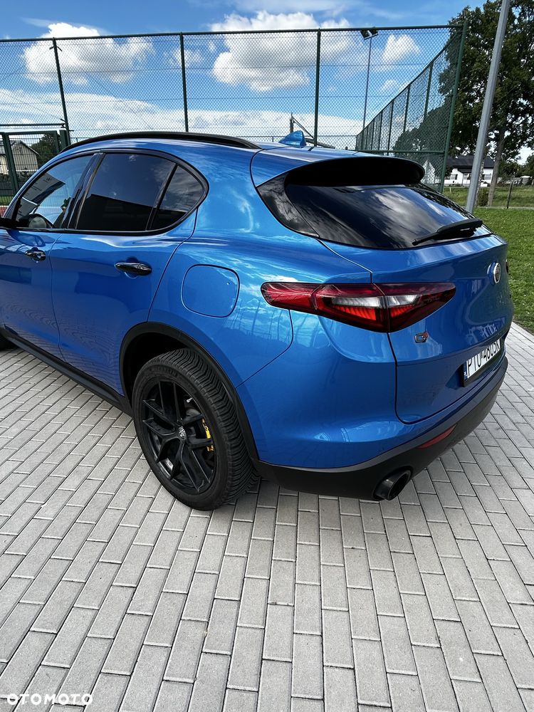 Alfa Romeo Stelvio - 3