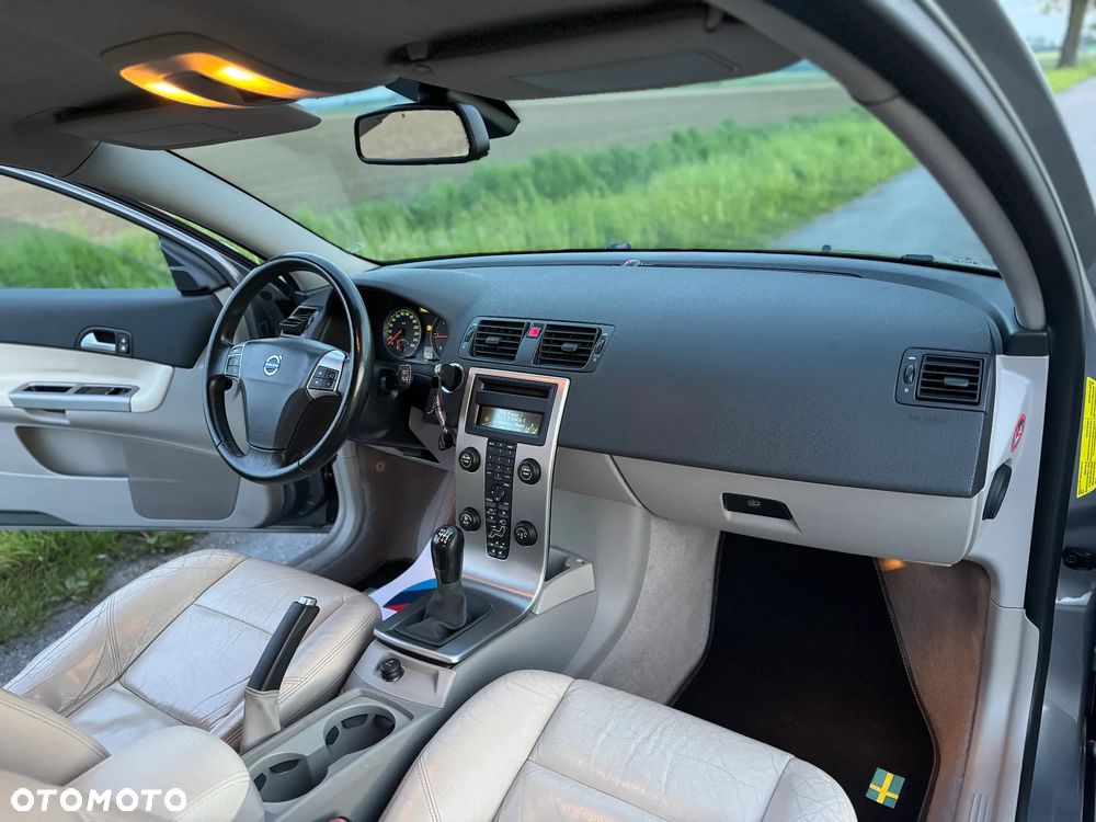 Volvo C30 2.0D Summum - 25
