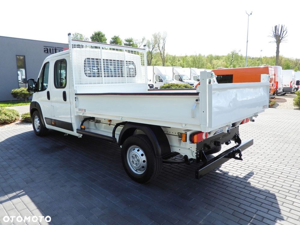 Peugeot BOXER  WYWROTKA PODWÓJNA KABINA DOKA 7 MIEJSC TEMPOMAT KLIMATYZACJA  140KM - 10