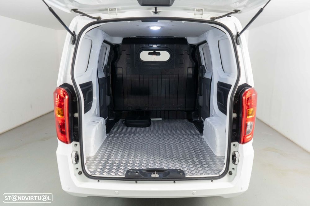 BYD ETP3 44 kWh Confort C/IVA Dedutível - 11