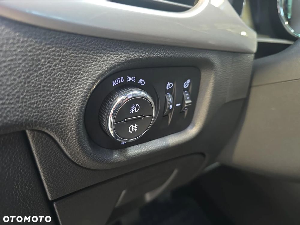 Opel Astra 1.2 T GS S&S - 13