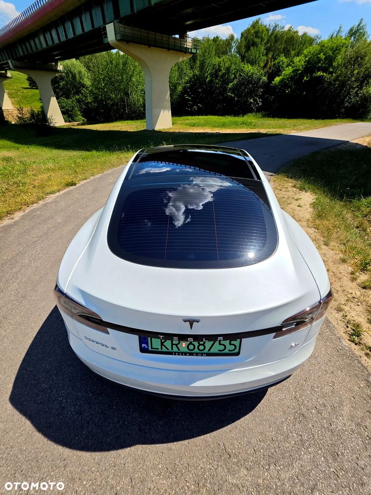 Tesla Model S - 15