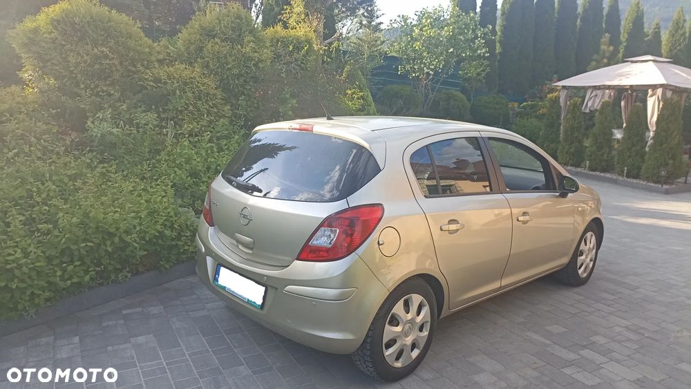 Opel Corsa 1.4 16V Enjoy - 1