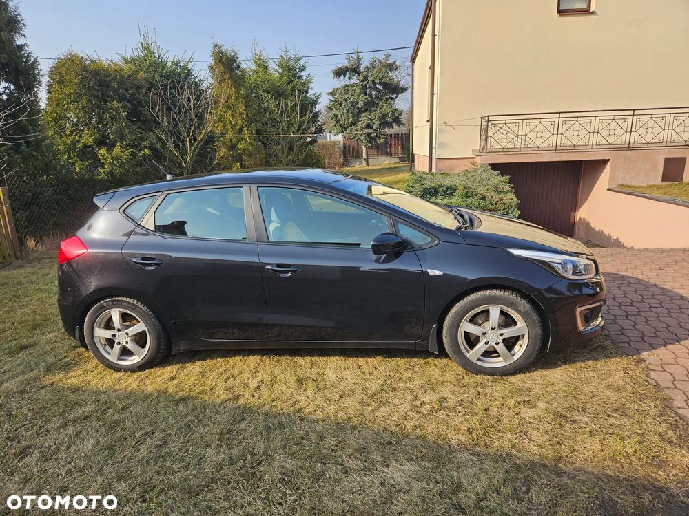 Kia Ceed 1.4 S - 2