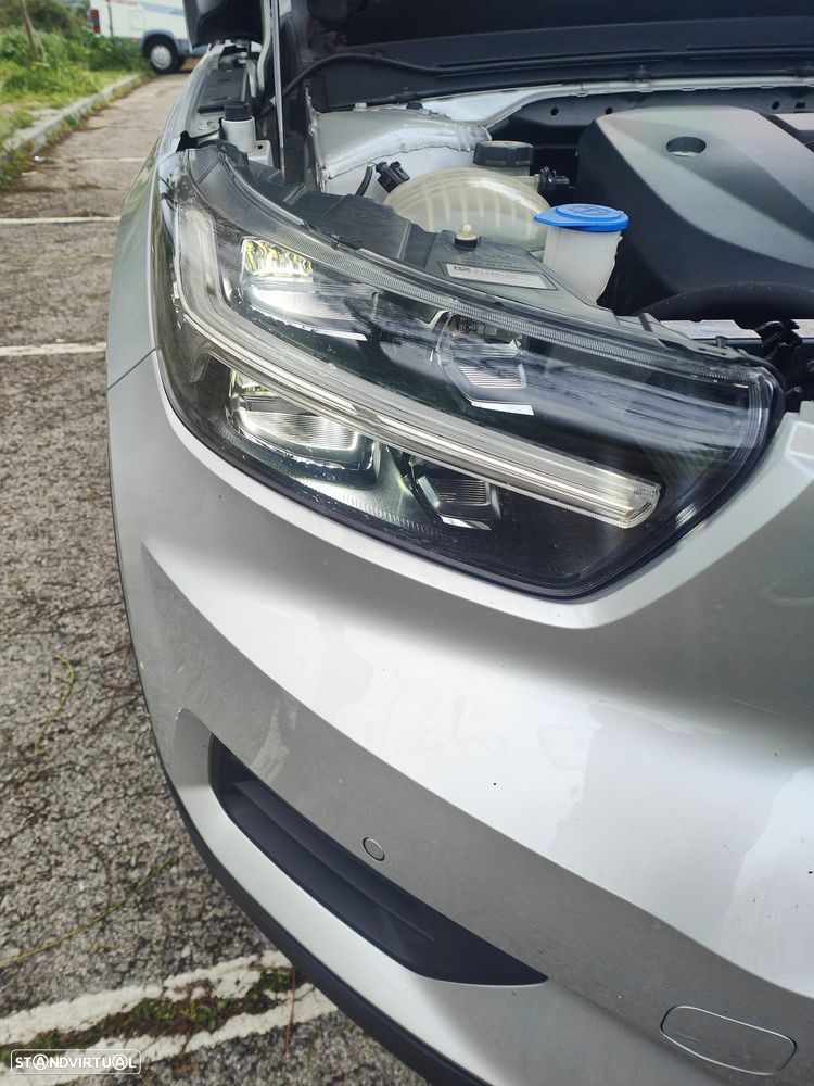 Volvo XC 40 1.5 T3 Tech Edition - 13