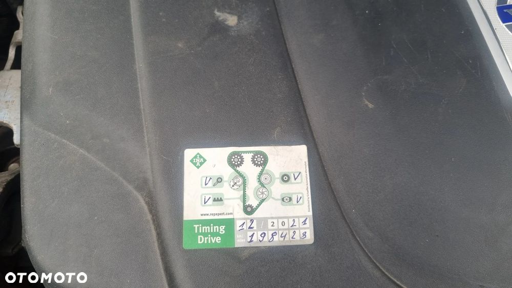 Volvo S40 D4 R-Design - 36