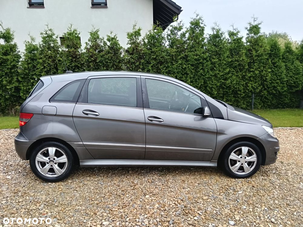 Mercedes-Benz Klasa B 200 CDI DPF - 21