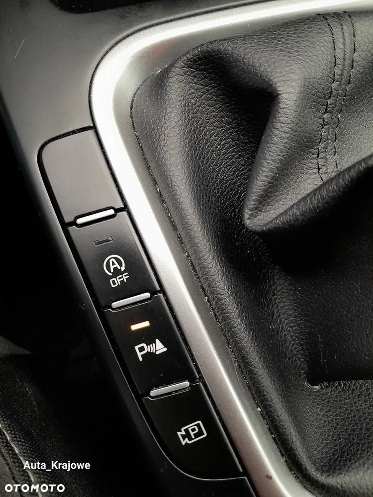 Kia Ceed 1.5 T-GDI M - 18