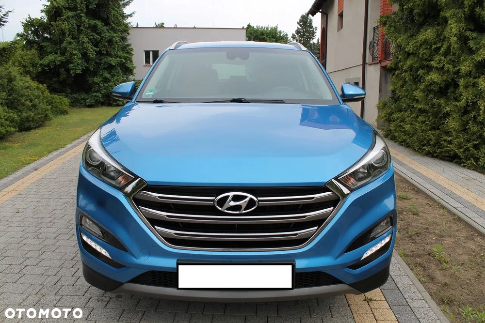 Hyundai Tucson 1.7 CRDI BlueDrive Style 2WD - 11