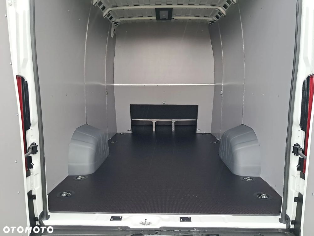 Toyota Proace MAX - 20