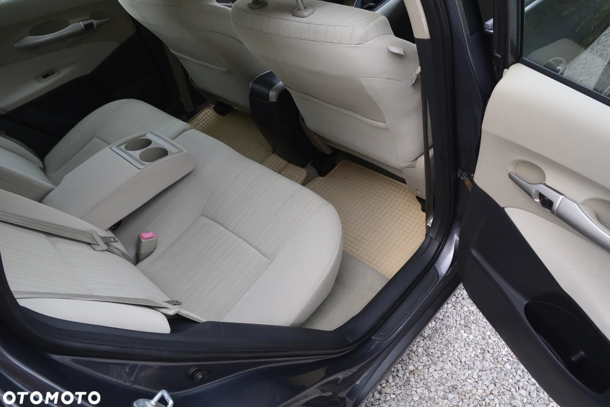 Toyota Auris 1.6 VVT-i Prestige - 24