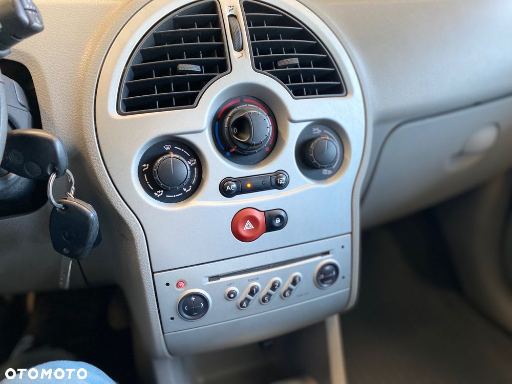 Renault Modus 1.6 Luxe Dynamique - 22