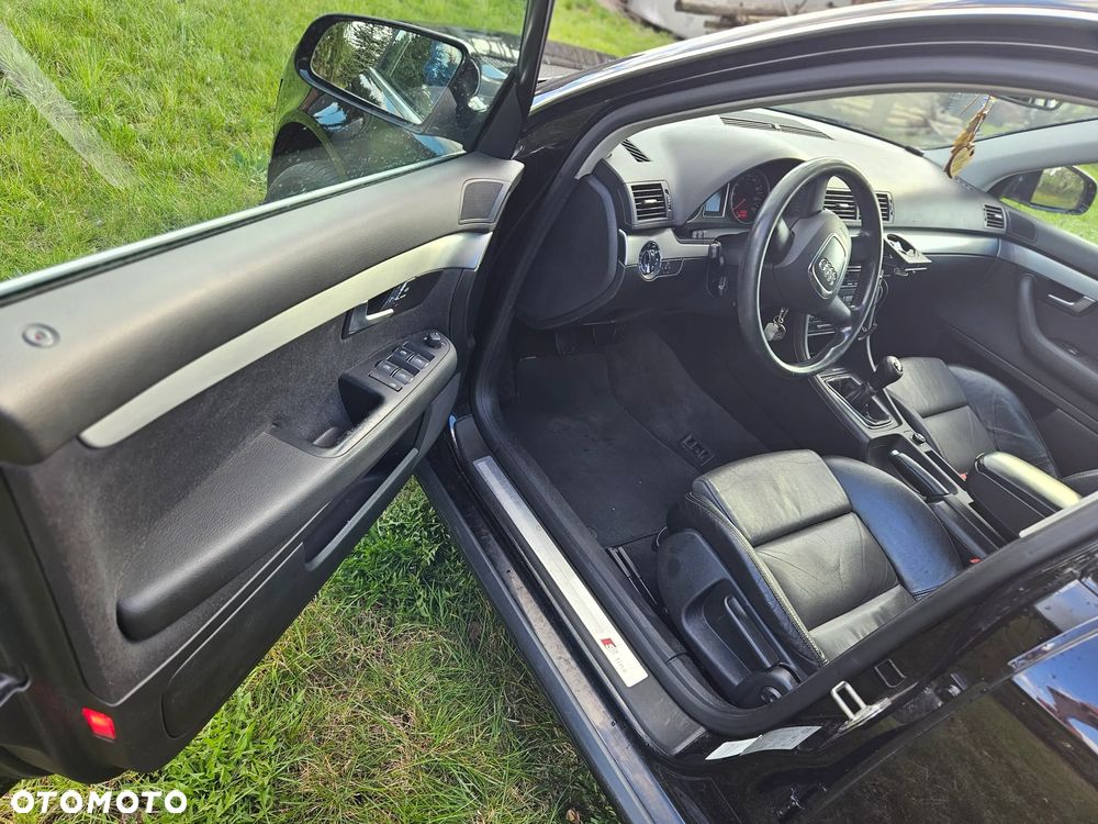 Audi A4 Avant 2.0 TDI DPF quattro - 19