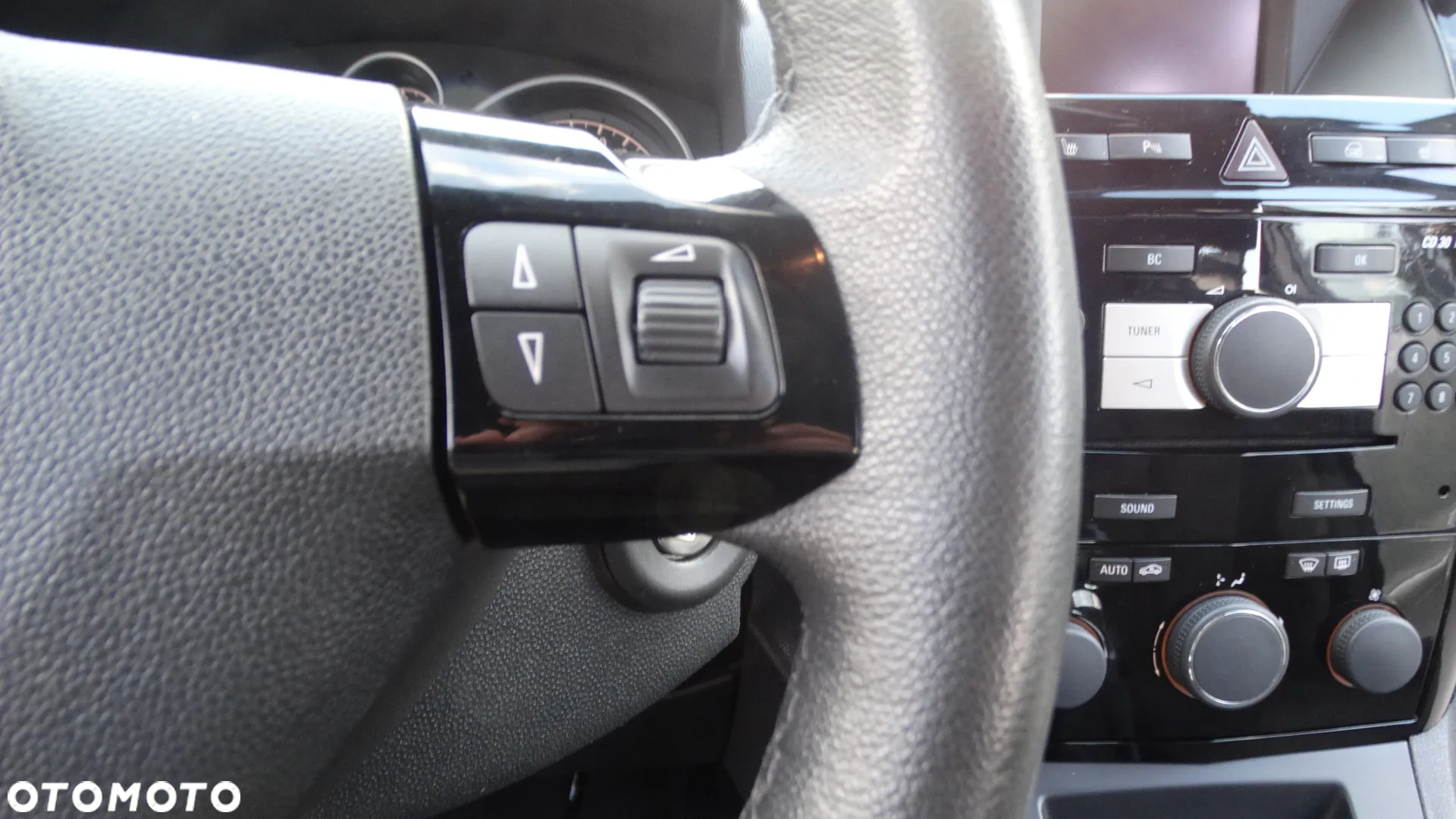 Opel Zafira 1.8 Cosmo - 25