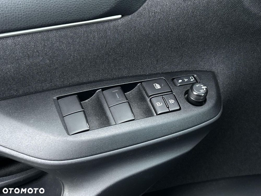 Toyota Yaris - 20