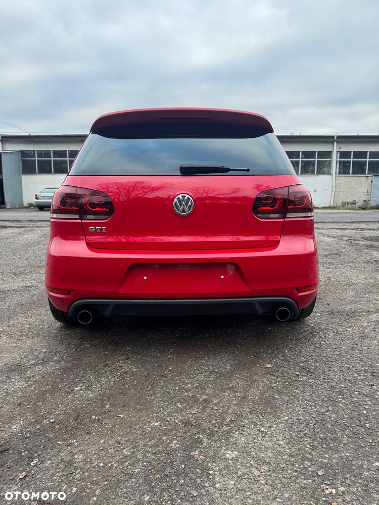 Volkswagen Golf 2.0 TSI GTI - 8