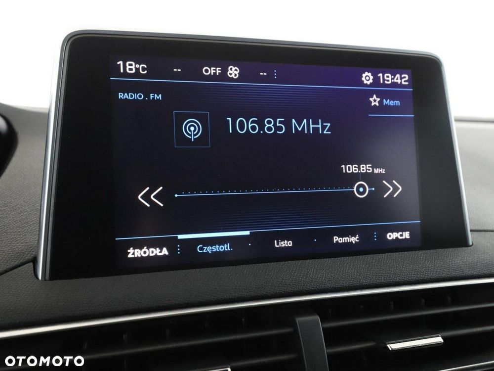 Peugeot 3008 1.6 BlueHDi Allure S&S EAT6 - 23