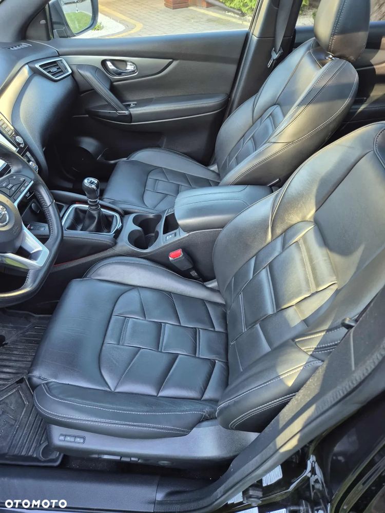 Nissan Qashqai 1.6 DIG-T TEKNA+ - 9