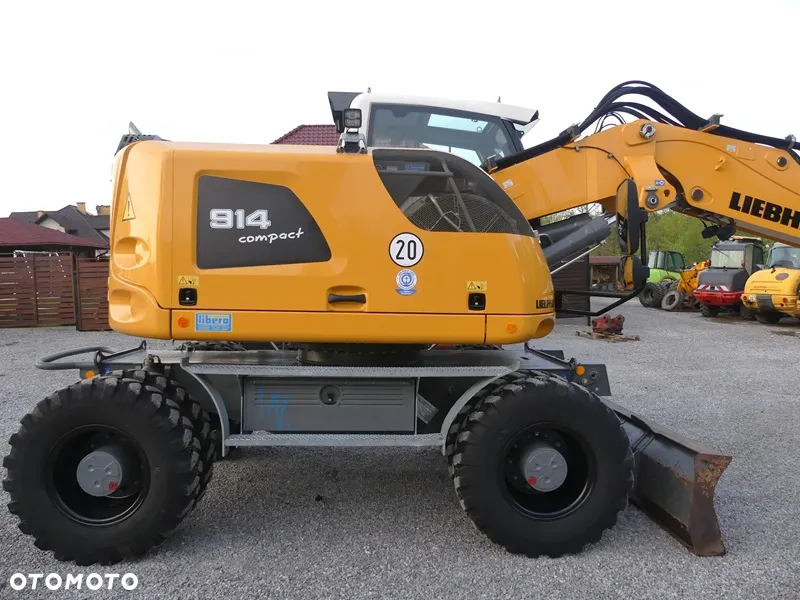 Liebherr A914 Compact / z Niemiec / 7740mtg / - 37