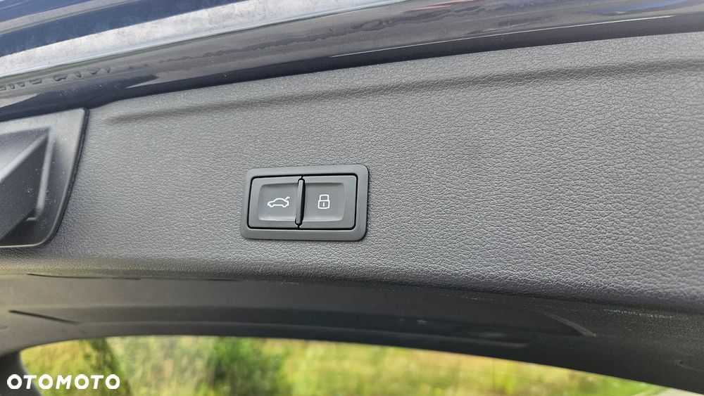 Audi A4 Avant 2.0 TFSI ultra S tronic sport - 7
