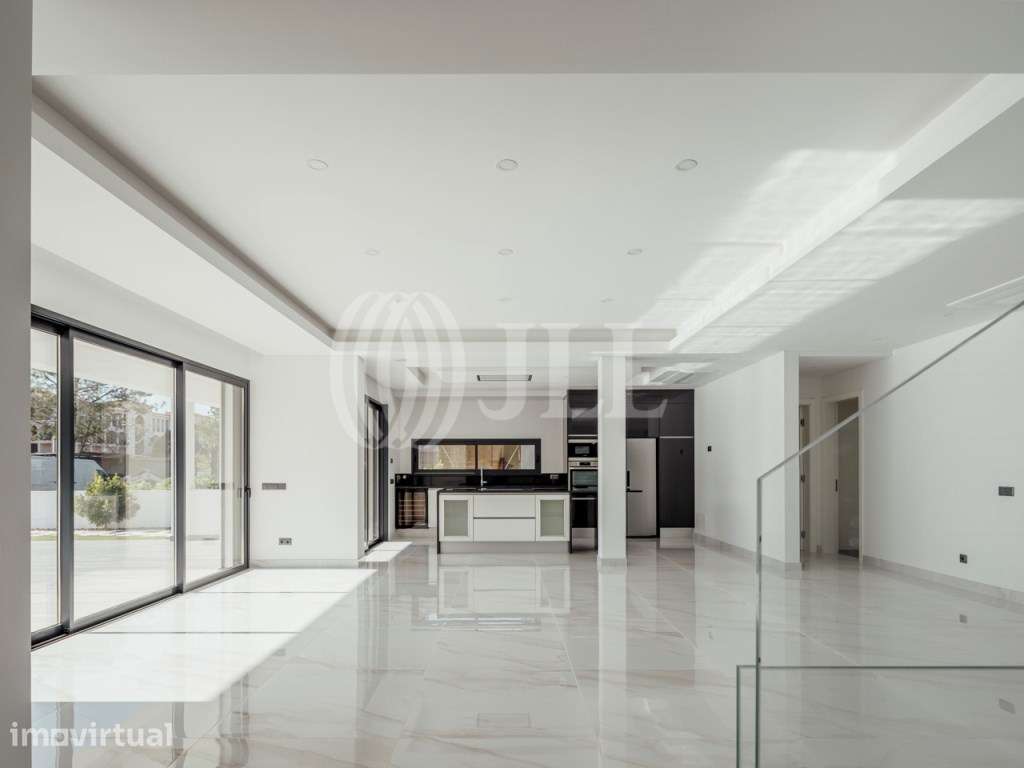 Moradia T3 com jardim e piscina, em Vilamoura, Algarve - Grande imagem: 3/40